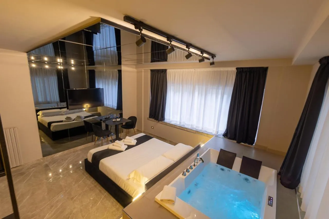 Maximum Exclusive Suite & Spa Palermo Guest house