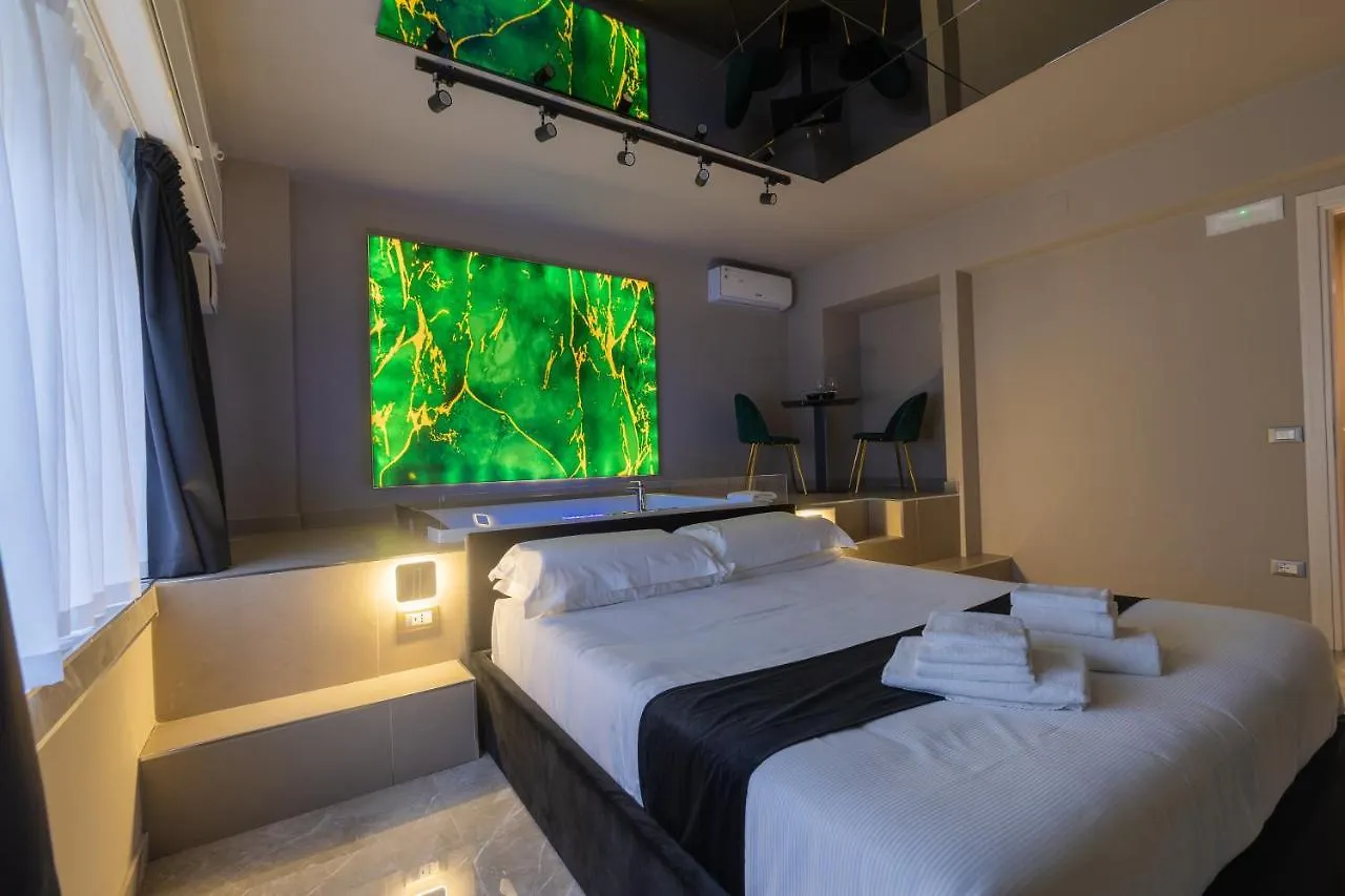 Maximum Exclusive Suite & Spa Palermo Guest house